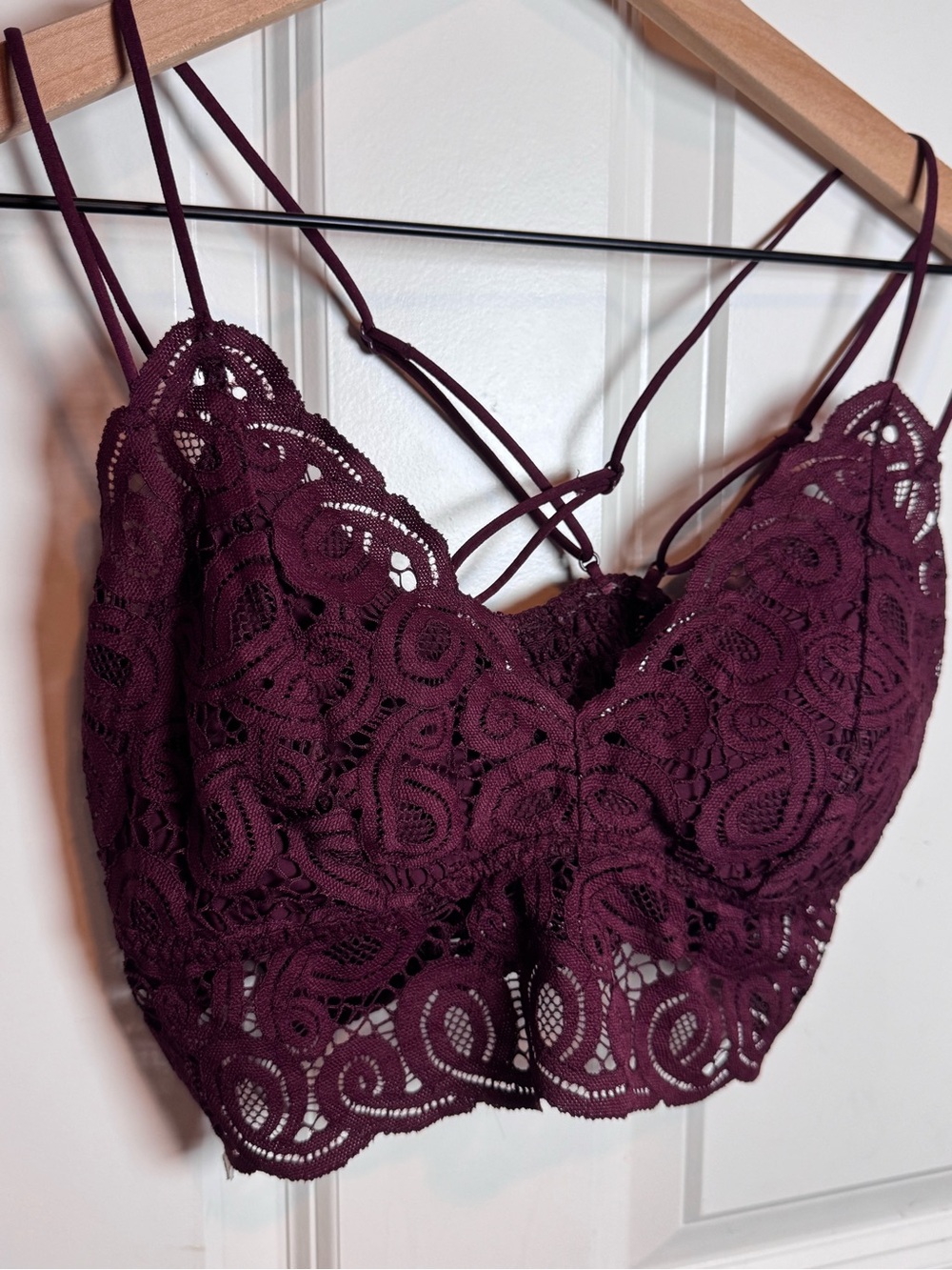PINK Victoria's Secret Plum Lace Strappy Bralette